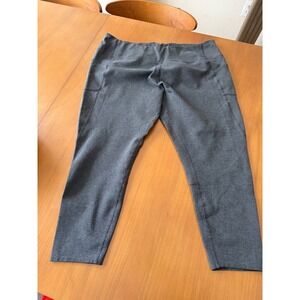 Soft Surroundings Viscose Blend Cropped Leggings with Pockets‎ Athleisure